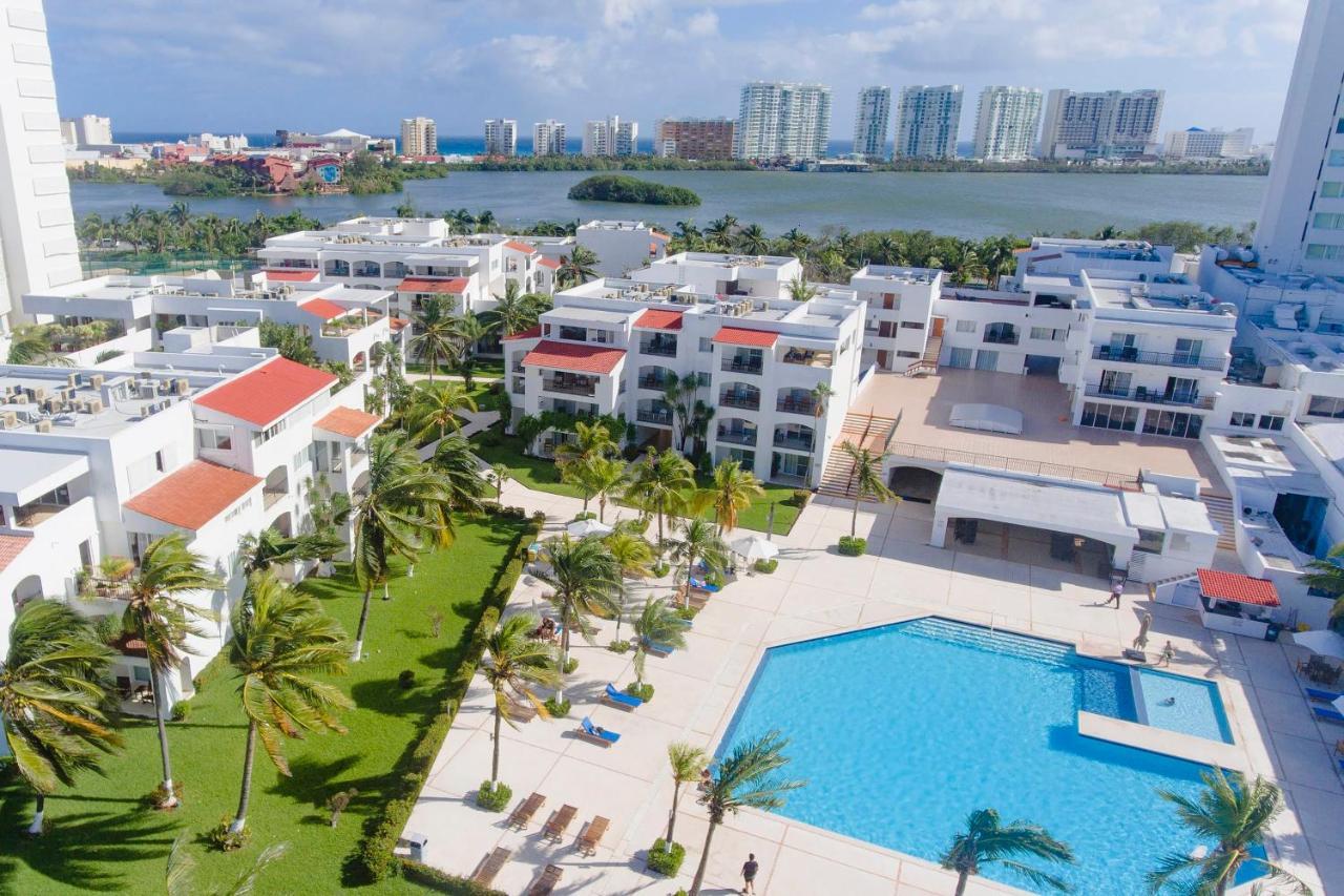 Fantastic Family Villa On The Best Beach In Cancún Esterno foto